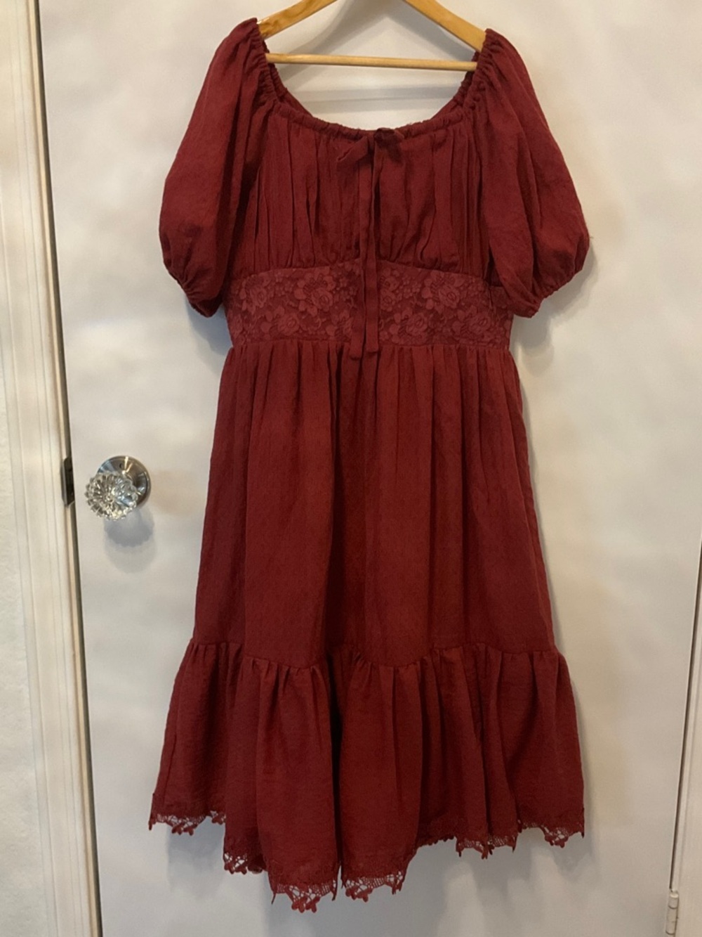 Girls' Burgundy Lace-Waist Puff Sleeve Dress Size 10